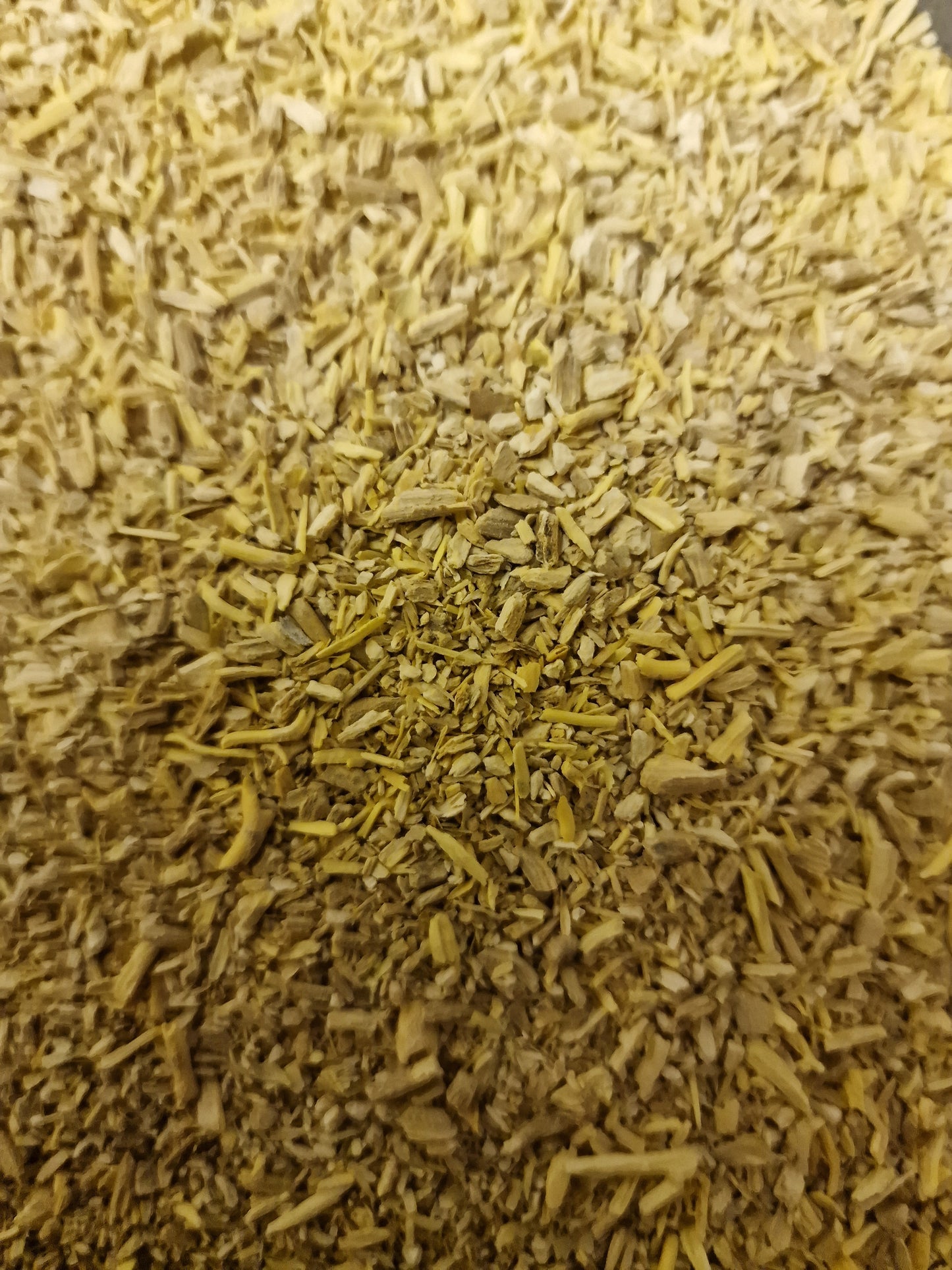 Ashwagandha root dried cut