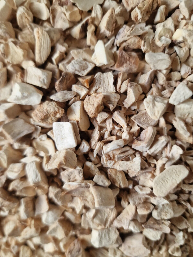 Shiitake dried mushroom (Lentinula edodes (Berk.) Pegler)