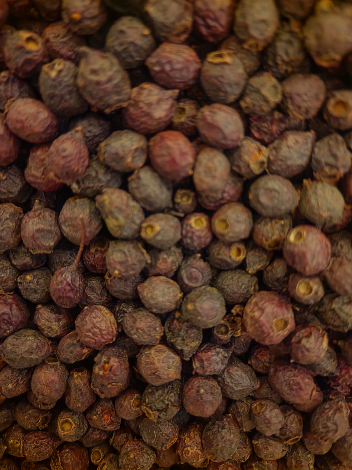 Full spectrum Hawthorn berry, leaf and flower cardiotonic tea (Crataegus monogyna Jacq.)