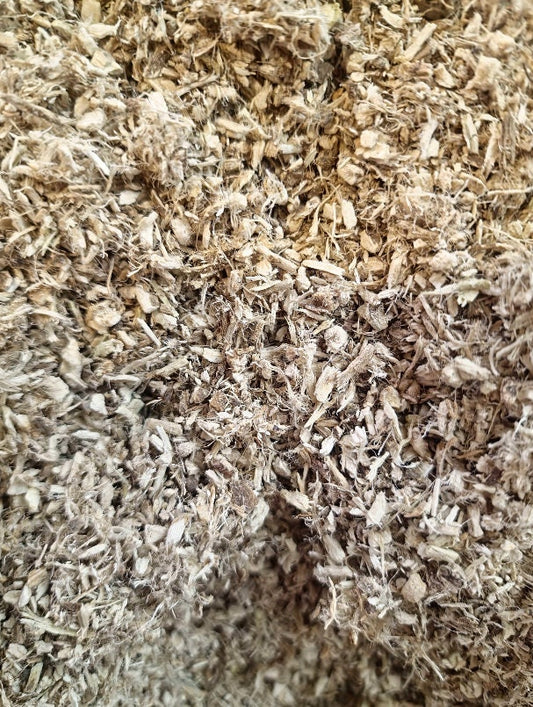 close up of Marshmallow root cut pieces