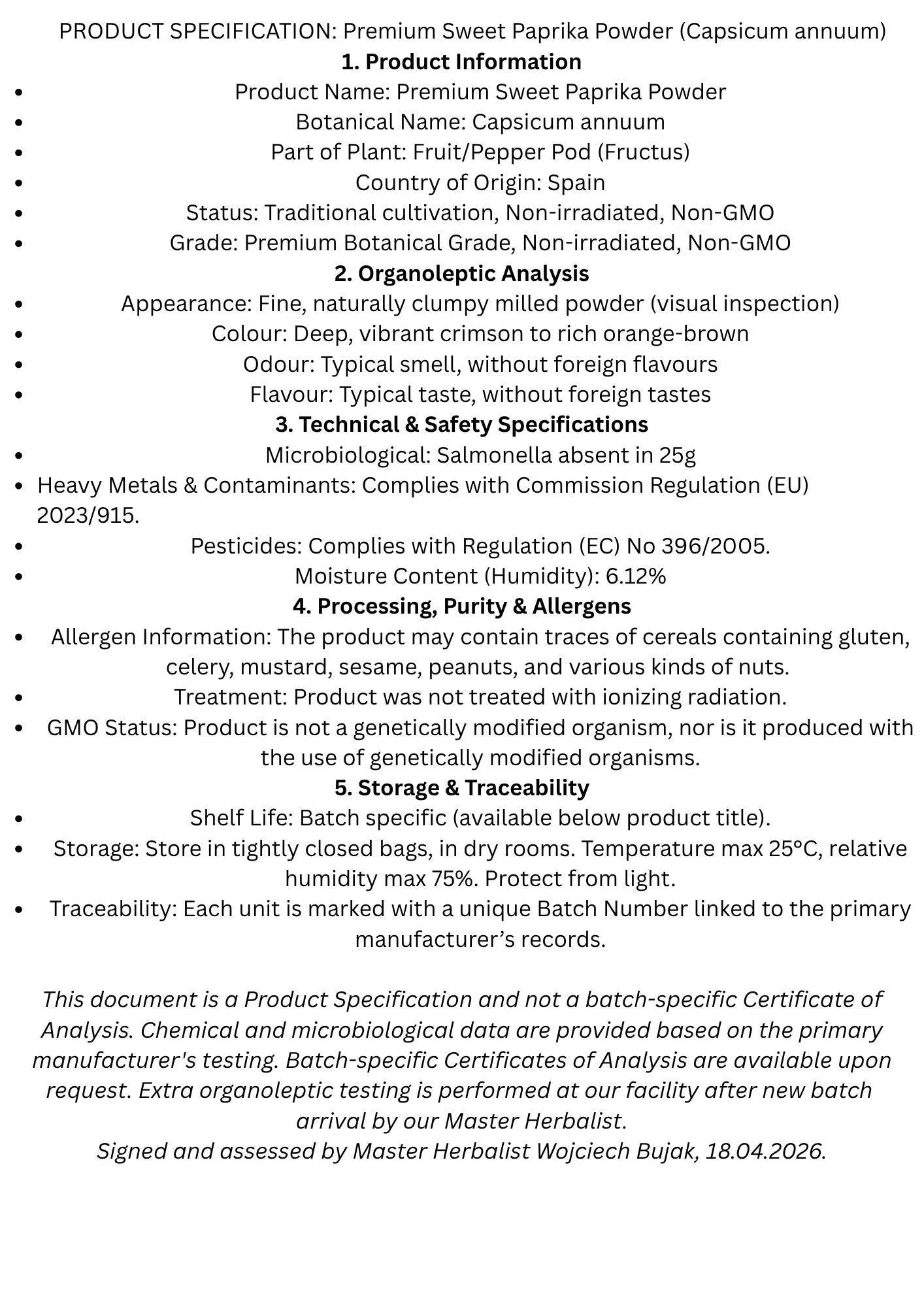 Product specification document for premium sweet paprika powder with details on appearance, odour, technical safety, processing, purity, allergens, storage, and traceability.