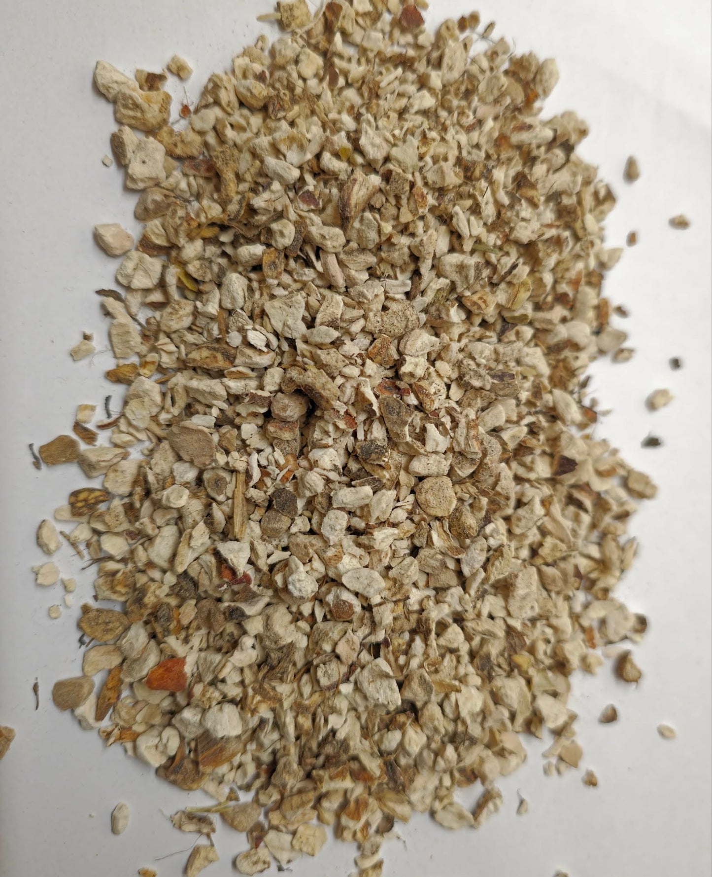 Dried cut Sweet Flag Root rhizome (Acorus calamus) showing light tan botanical pieces for herbal infusions, tinctures, and traditional bitters